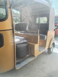 تكتك لبيع موديل 20رقم وسنويه مكفوله الشراي يخابر المكان بغداد الكماليه...