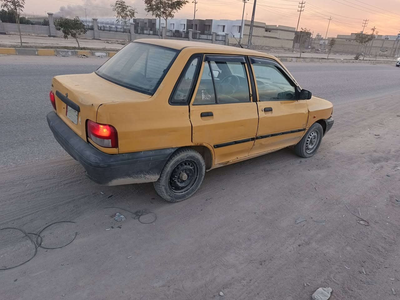 سلام عليكم سايبه موديل 2012 رقم كربلاء الماني مكينه وكير وحداديه وكهربائيات شغاله تخم تاير شواصي مابيه سياره جاهزه من كلشي  مسجل شغال ماسحات شغاله السعر 10.  قفل ***********
