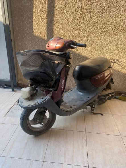 دراجة منغولي للبيع تعرضت لحادث سير
ابيع على وضعها . الدراجة شغاله ومابيها مشكلة عدا الضربة يحتاجلها كفر وسله  ( سلف هندر بريك كهربائيات كله شغال )
السعر  250
***********
