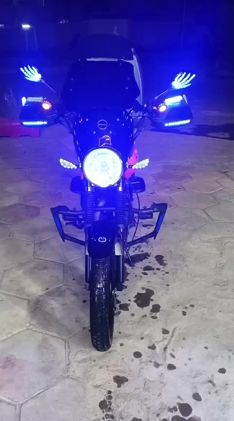 السلام عليكم دايوان نفخ 22 للبيع الدراجه اي نقس مابيه مكفوله من النقص من التاير للتاير الدراجه شلعه معدل مكينه 200cc الاوراق ضاعن مني اكفل سرقه وعشاير ودوله السعر 1150 وبيه مجال للشراي العنوان بغداد البياع ***********
