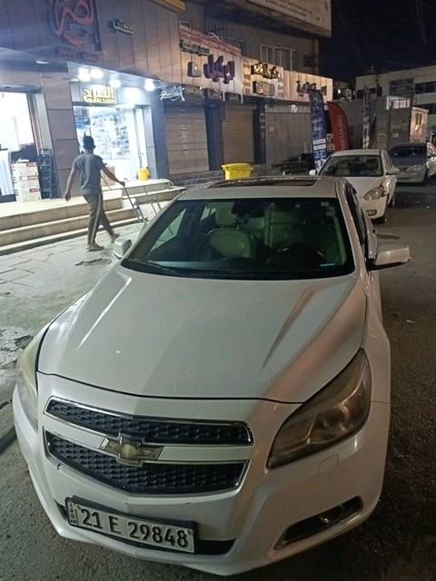 ماليبو خليجي موظيل 2016 LTZ اعلى فئة 
بيها منضومة غاز تعنل غاز بانزين 
كشن كهربائي سلايد روف حساس خلفي كامرة خلفية زراك لايت شاشة اعطال تبريد قطعتين