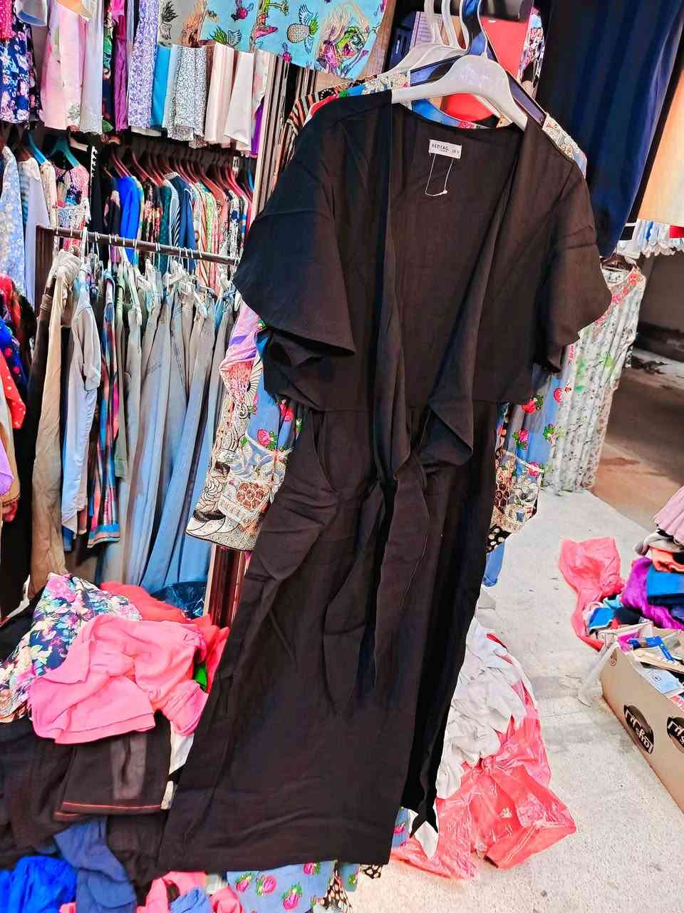 الثلاثاء 
جديد 💥
وصلنا فستان نسائي ومحير ألماني درجه أولى💥 طويل وميدي جميع الأحجام متوفره العنوان موصل حي سومر بعد مطعم سومر ثالث فرع عل يمين أول محل بل فرع عل يسار أهلآ وسهلآ بل جميع👇
أكتب 👈تم ليصلكم كل ما هو جديد👇
للأستفسار***********
واتساب ***********
