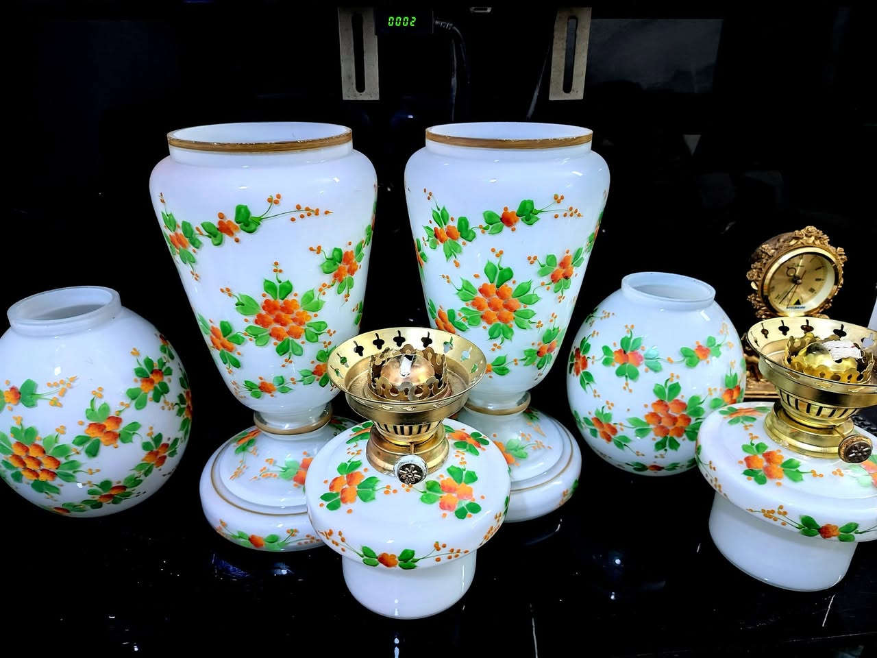 زوج لالات تركي قديم غير مستخدم
للبيع للاستفسار مراسلة الصفحه او الاتصال *********** يوجد توصيل لكل محافظات العراق
