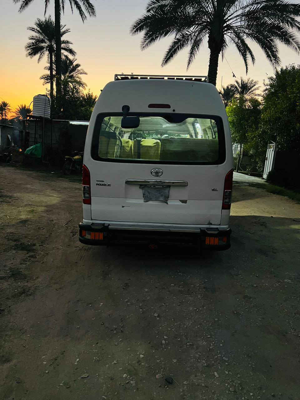 السلام عليكم هايسا للبيع 2014رقم كربلاء انكليزي السياره مكينه كير اكسل تبريد كفاله دوشمه عامه السياره بيه بارد 260وبيه مجال المكان حله ***********
