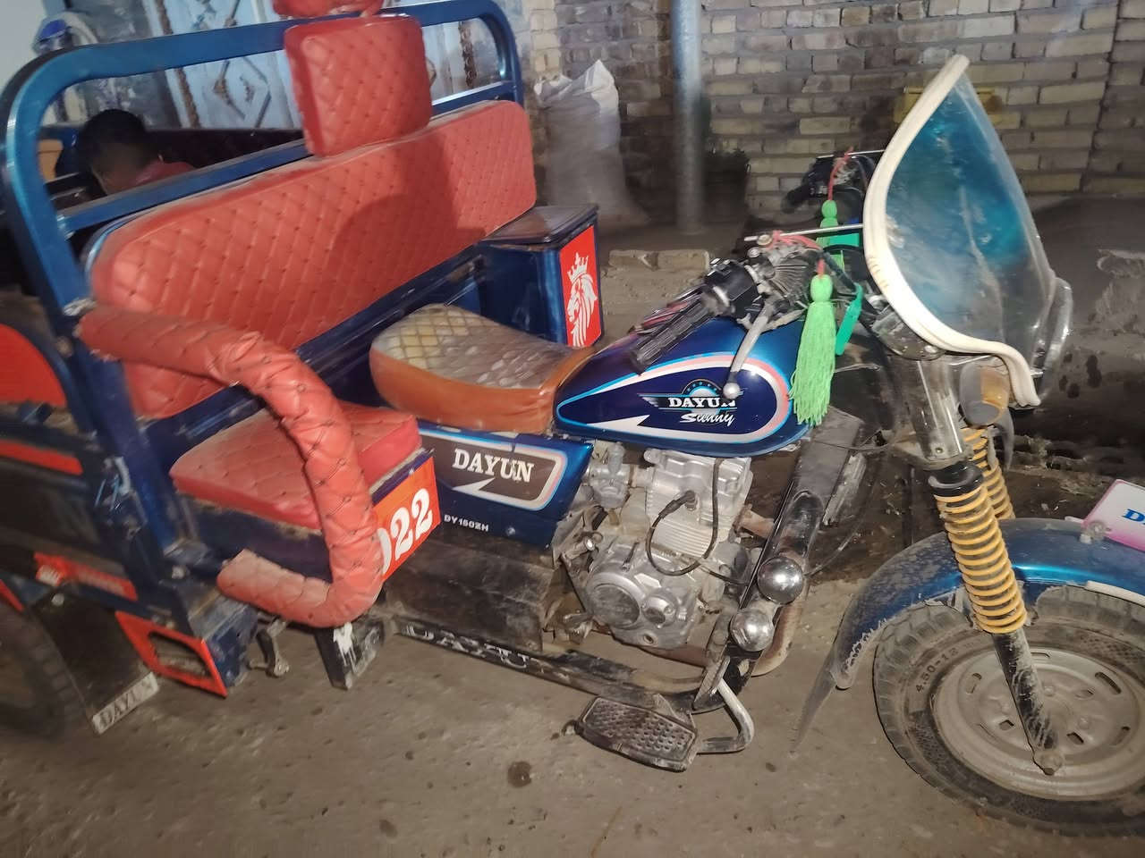 السلام عليكم ستوته مديل ٢٢ نضيفه سعر 2150 بيهه مجال وراق مكاني انوار مل بيت ستوته ***********
