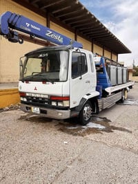 للبيع فوصه 8برغي يسره بلاد موديل 2007 اصل ما معلايه كرين 3سلايتات عدل ...