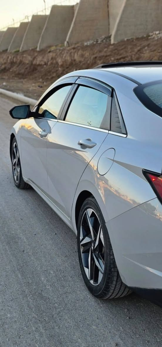 للبيع النترا هايبرد
موديل 22. فوول مواصفات 
رقم بغداد شررط التحويل
مكينة وكير شررط الكفالة
قطعيتين صبغ وقبق الجنطة كلير مال الوارد
نظيفة السيارة وجاهزة مابيها نقص
ماشية 38 
السعر اب148 بيها مجال شي بسيط
مكاني بغداد العامرية 
اللاستفسار ***********
