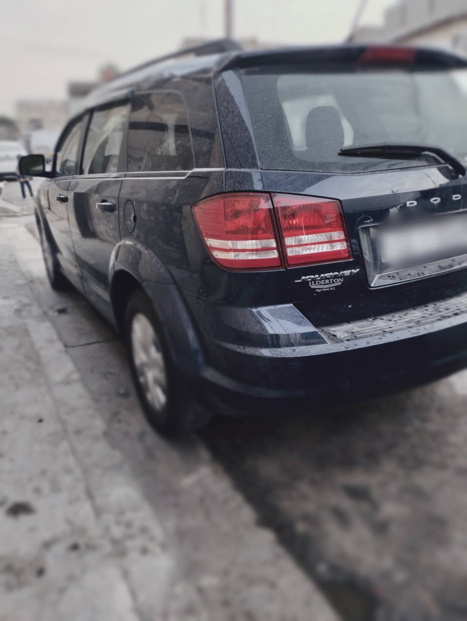 للبيع دوج جورني موديل 2018
العنوان -بغداد الزعفرانيه 
رقمي ***********
بدون حادث 
تخم دايرات جديد 
 محرك 2400المركوب
كروس سرعة🪬
تحكمات شاشه
