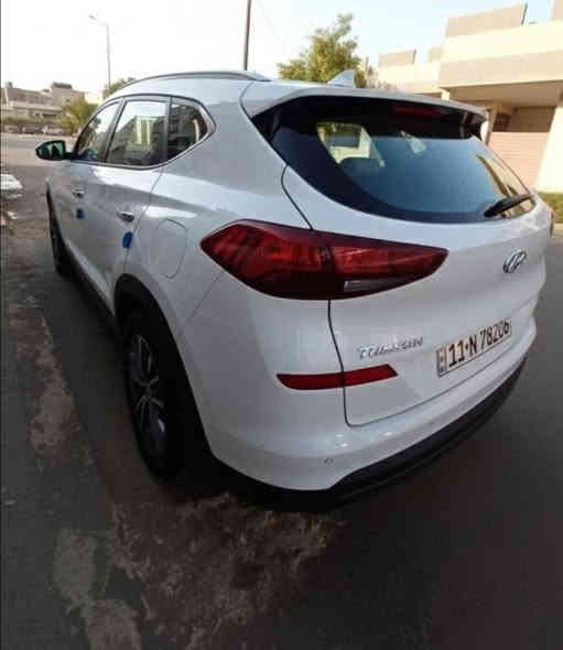 للبيع توسان 2020 وراد خــليجـي
 (مواصفات الكاصد جيل ثالث) 

ماشية 56.000 km فقـط. 
السيارة مكفولة ( گـير _ محرك _صبغ ) 

■ رقم بغداد مشروع وطني 
■ السيارة باسمي  _ تحويل مباشر

مواصفات السيارة فول عدا البنوراما

■ كاميرات عدد 2 اماميه وخلفية متحركه 
■ كشنات جلد 
■  كشنات الأمامية تحكم كهرباء كامل 
■ بصمات عدد 2 
■ هاندبريك باليد
■  شاحن واير لس - منافذ usd 
■ تحكم ستيرن كامل 
■ مري شفط + اشاير بالمري 
■  مثبت سرعه 
■  قفل تلقائي
■ نظام ترحيب 
■ نظام aps  مساعد ركن 
■ حساسات خلفيه عدد 4 
■ حساس نقطة عمياء 
■ سستم حساسات داخليه
■ تبريد قطتين 
■ داخل مطعم صاج
■ طخم تايرات جديد 
■ دوشمه جديده والبلاديه مكفوله نظيفه 

السعر 208 وبي مجال بسيط 

السونار وكل الصور داخل المنشور 

***********
