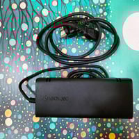 للبيع اكس بوكس 360 سوبر سلم جديد مستخدم قليل ويجي ويا يدة وحدة ما مفتو...