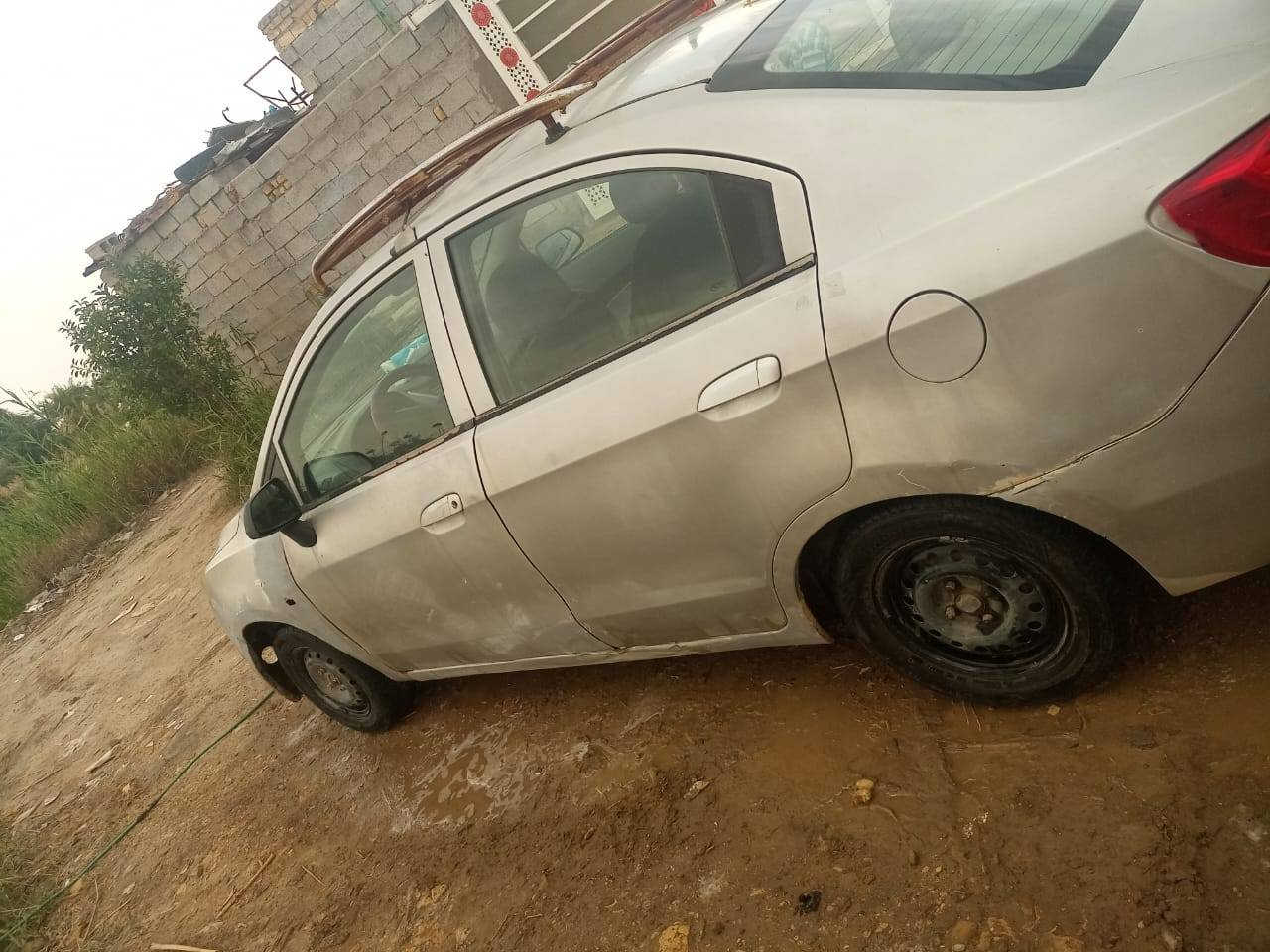 سلام عليكم شوفر سايل موديل 2012   امحور  محرك كورله سياره جاهزه ماتخسر عليه مكان سياره ذي قار شطره
***********
