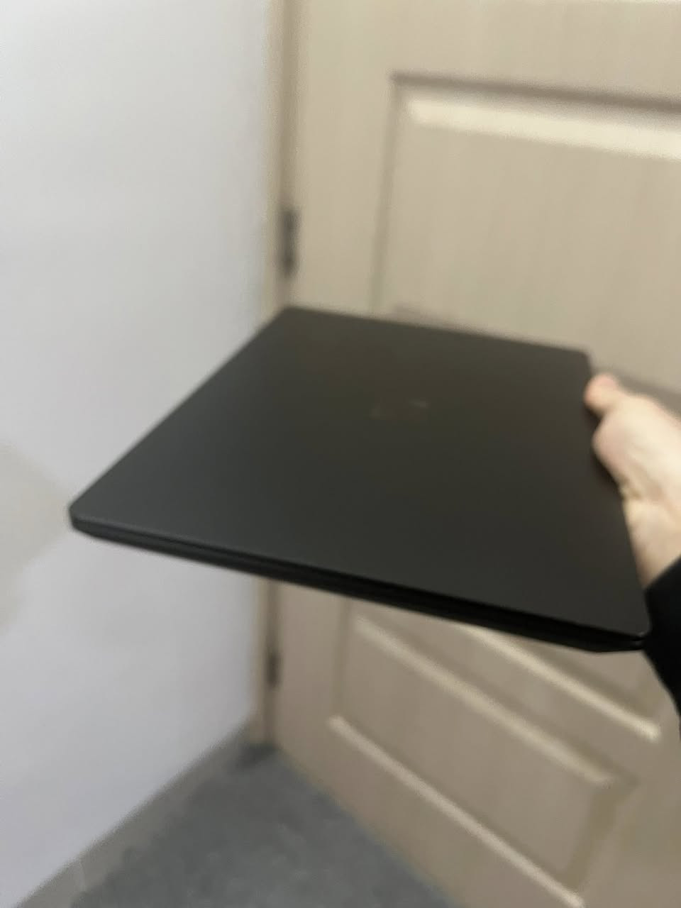 لابتوب سيرفس

بيع فقط 

كلش سريع لمس 2k IPS كامل مواصفات 
Core i5 1035 جيل عاشر 
ram 8 GB
Intel iris plus 
Hard 256
بطارية لحد ٨ ساعات
فتح وجه … Face ID 
مصنوع من ألومينيوم 
نسخه رجال الأعمال business edition

السعر 400 الف


**إذا كنت صاحب هذا الإعلان وتريد حذفه لأي سبب، رجاءا أرسل رسالة إلى الدعم الفني**