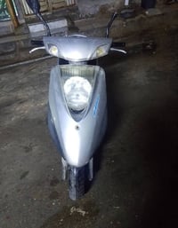 متاح دراجه بريز ياباني سرعه 140 سلف وهندر الكهربايت شغاله المكينه ناعم...