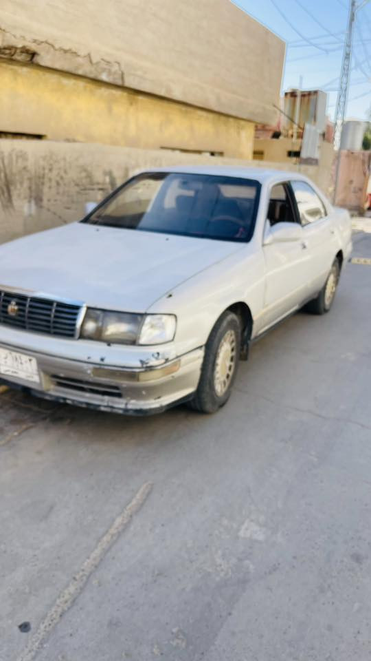 سلام عليكم 
بطه 94 منفصل 
ضربه خفيفه بالجاملغ الوره 
كير محرك مكفولات 
وهذي صورها 
مكانها الفلوجه 
ب45 وبيها مجال 
***********
