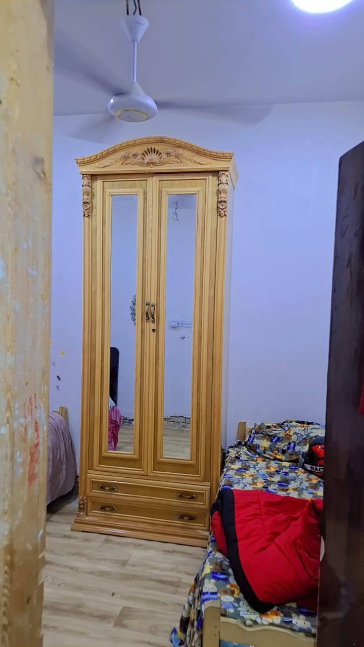 السلام عليكم غرفه نوم للبيع  استخدام قليل  الغرفه تكمه توصه نجاره عراقيه دزاين تركي  كنتور تصميم سلايت   الغرفه نضافه 100/100
السلام عليكم غرفه نوم للبيع  استخدام قليل  الغرفه تكمه توصه نجاره عراقيه دزاين تركي  كنتور تصميم سلايت   الغرفه نضافه 100/100
عنوان بغداد الامين سكينه قرب بانزين خانه الجبها
السعر مليونين وربع  بيها مجال بسيط  
واتساب
***********
