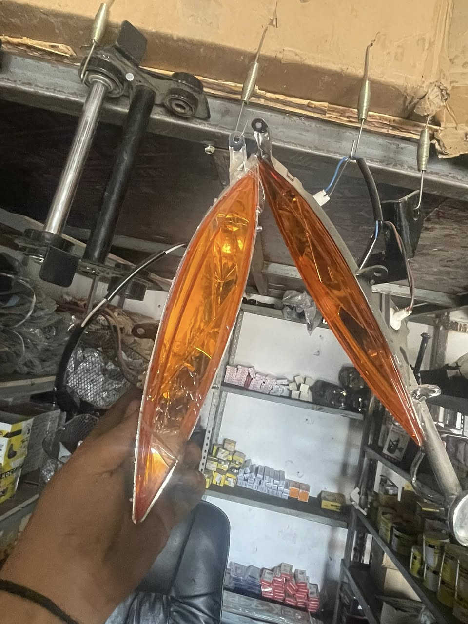 سلام عليكم توفرت عندي غراض أنواع دراجات شنو الي بالك موجود تزويد بلاد
تواصل خاص او وساب ***********
