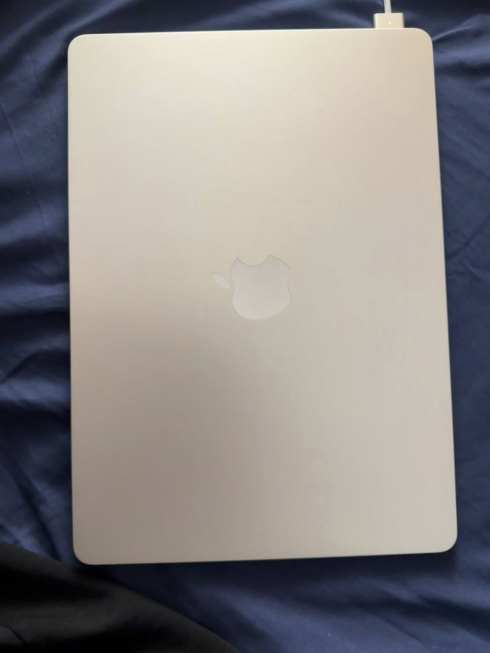 Macbook air m4 
256 GB
16 GB RAM
13.3 inch
Battery 100%
Cycle 19
ضمان ماستر
للتواصل 
***********
السعر خاص
