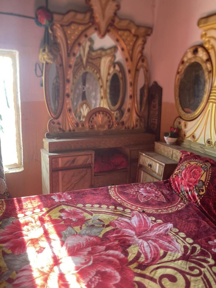 للبيع قرفه كامله مستخدم بس اخو الجديد رقمي بيه وتساب ***********
