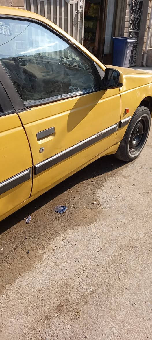 سلام عليكم بيجو لميس موديل ١٣ سنويه الى ٢٧ السعر ٣٣ ورقه بيها مجال الرقم ***********
