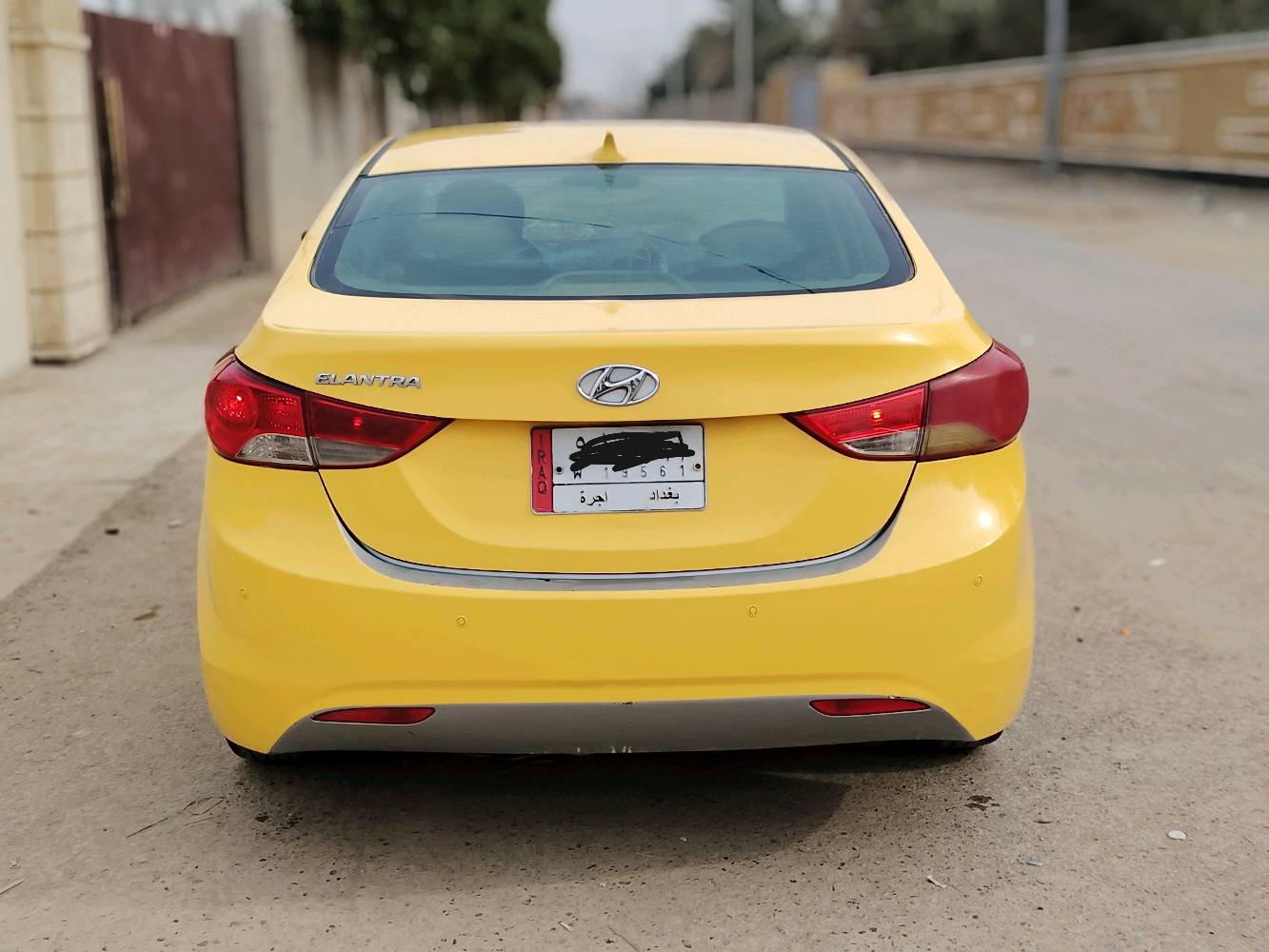 السلام عليكم
هيونداي النترا موديل 2013 أمريكي حادثها جاملغ باب امامي راجع نفسيتهن ليبل واحد  بدون دواخل شرط محرك 1800دوش  مكفول من تنقيص و تبخير 
تخم تاير صدر امامي خلفي كله جديد تبريد ثلج و دافئة رقم بغداد ألماني  مصفره هيئة غرامات سنويه لل2027 
مكاني بغداد الرصافه
السعر 100 مناسب وبيه مجال لشراي يتصل ***********