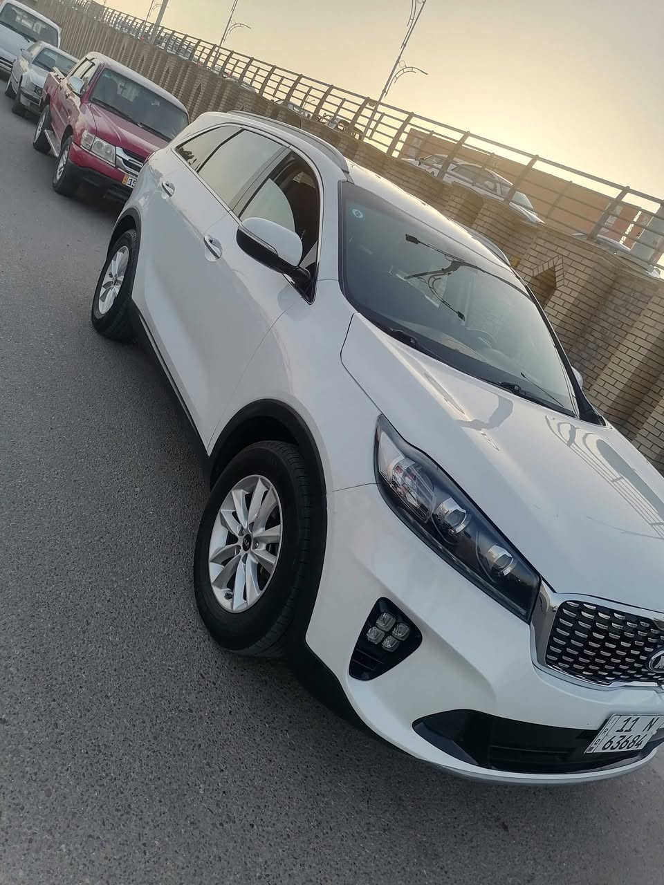 السلام عليكم سورنتو 2020 للبيع وارد امريكي  سياره رقم بغداد باسمي ٦ سلندر والسياره ٧ راكب للاستفسار اتصل *********** السعر ١٦٥
