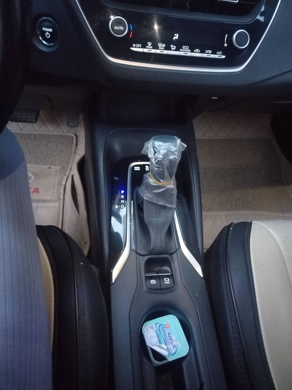 السلام عليكم
للبيع كورلا ٢٤ هايبرد مكفوله كفاله عامه الشكل الخليجي ماشيه ٣٤  السياره على وضع الشركه بأسمي فول مواصفات رقم بغداد السعر ١٤٧ للاستفسار الاتصال على الرقم ***********.   ***********
