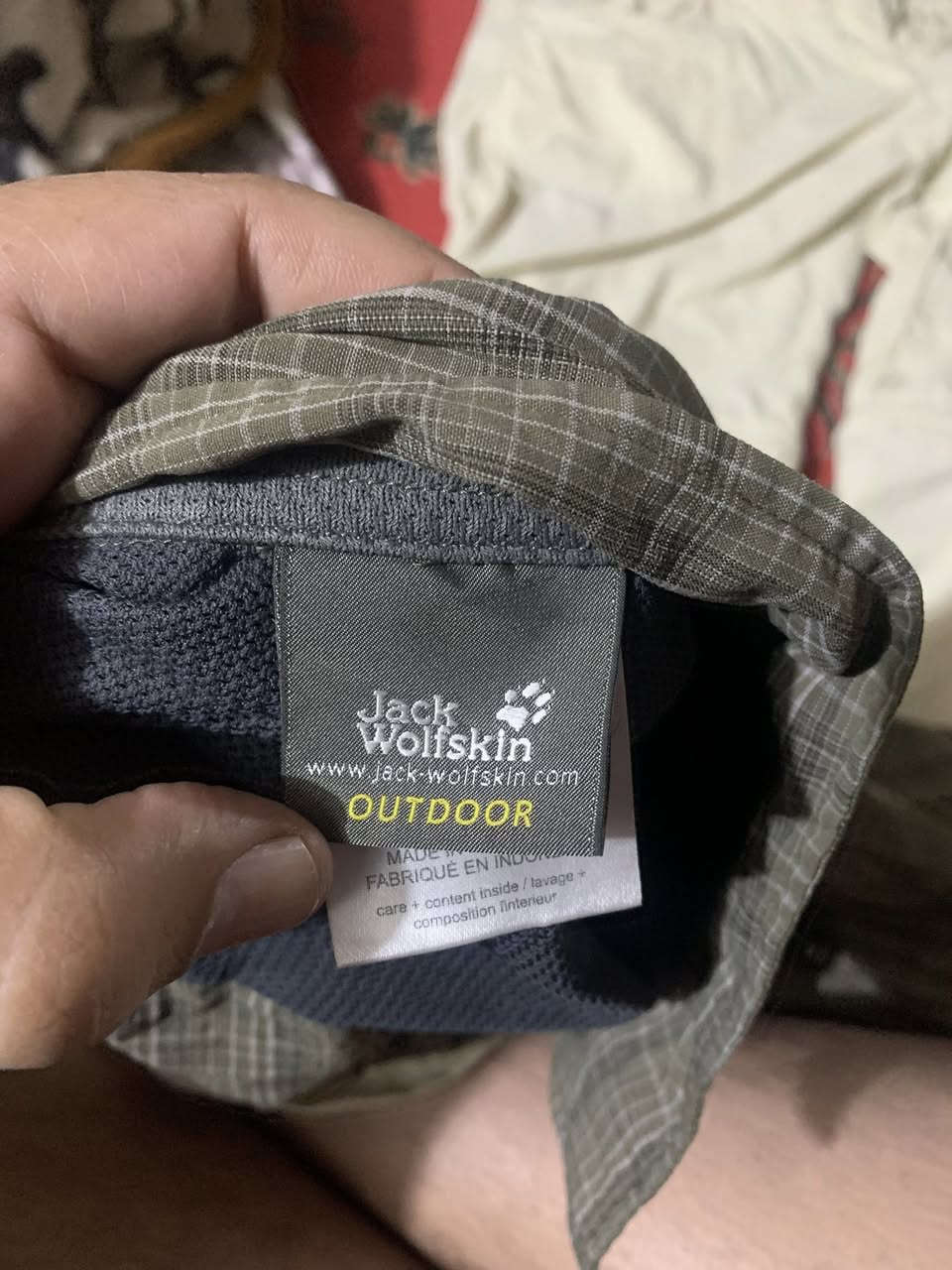 شباب متوفر بنطرون وقميص ماركة جاك ولفسكن تيكتيكال البنطرون قياس 34 والقميص قياسة اكسين نظيفات جداً
تيشيرت اديداس قياس مدل امانة الله اني شلعت الليبل منة مرة وحدة لبستة وطلع صغير شنو الي يعجبك وانطيك السعر. بالتعليقات وحقيبة خصر ماركة كولمبيا


**إذا كنت صاحب هذا الإعلان وتريد حذفه لأي سبب، رجاءا أرسل رسالة إلى الدعم الفني**