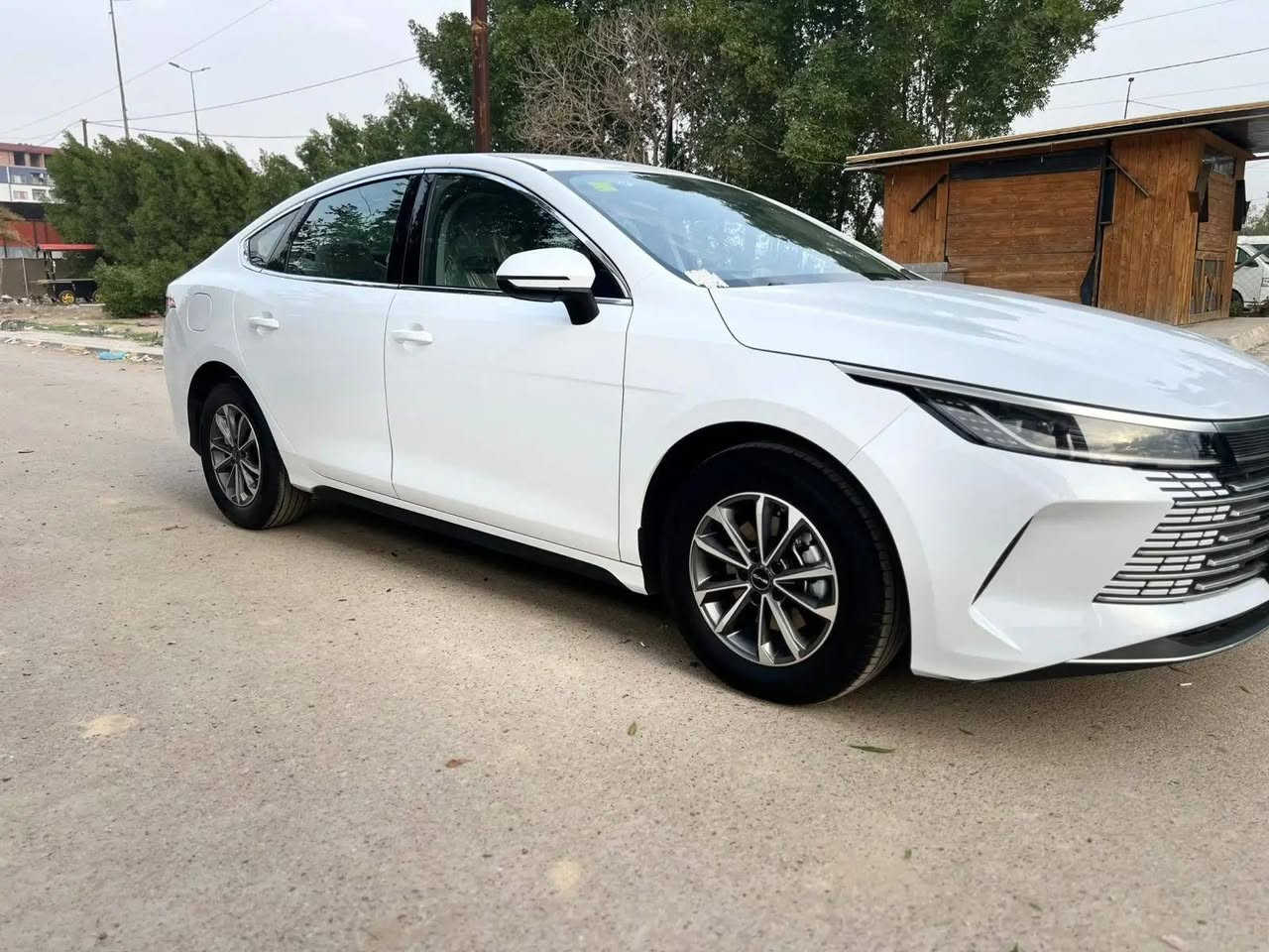 السلام عليكم بيوادي ديستوير موديل 2025 مكفولة كفالة عامة بعدهة فحص موقت تريد انتة ترقمهة تريد اني ارقملكياهة حاضر اني مكان السيارة بغداد السعر 18و 700
***********
