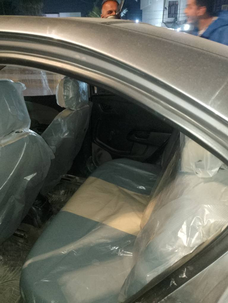 شوفر سوكس مصبوغه حزام موديل 2012 للبيع السعر 53 بيه مجال الرقم*********** بغداد, العراق
