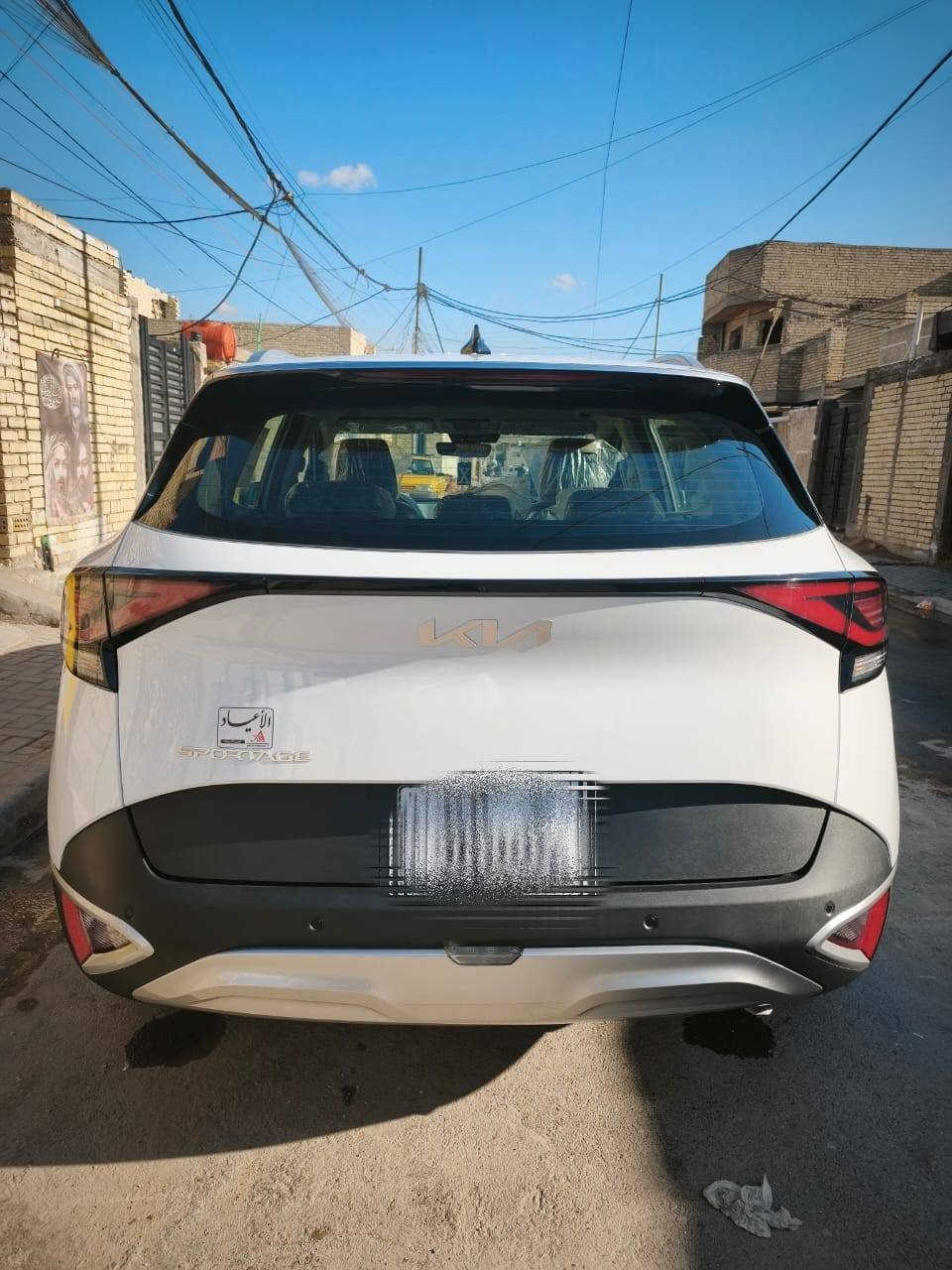 سلام عليكم ورحمه الله وبركاته سياره سبورتج موديل 2025 وارد خليجي على وضع الشركه السياره رقم بغداد باسمي صندوق كهرباء الكشنات كهرباء نص فول   تدفئة بلكشنات وبلستيرن السياره بيهه بصمتين تشغيل عن بعد مكينه 2000 ماشيه 4200 مكاني بغداد العبيدي شهداء الثالثة سعر 248 وبيهه مجال رقم الهاتف ***********
