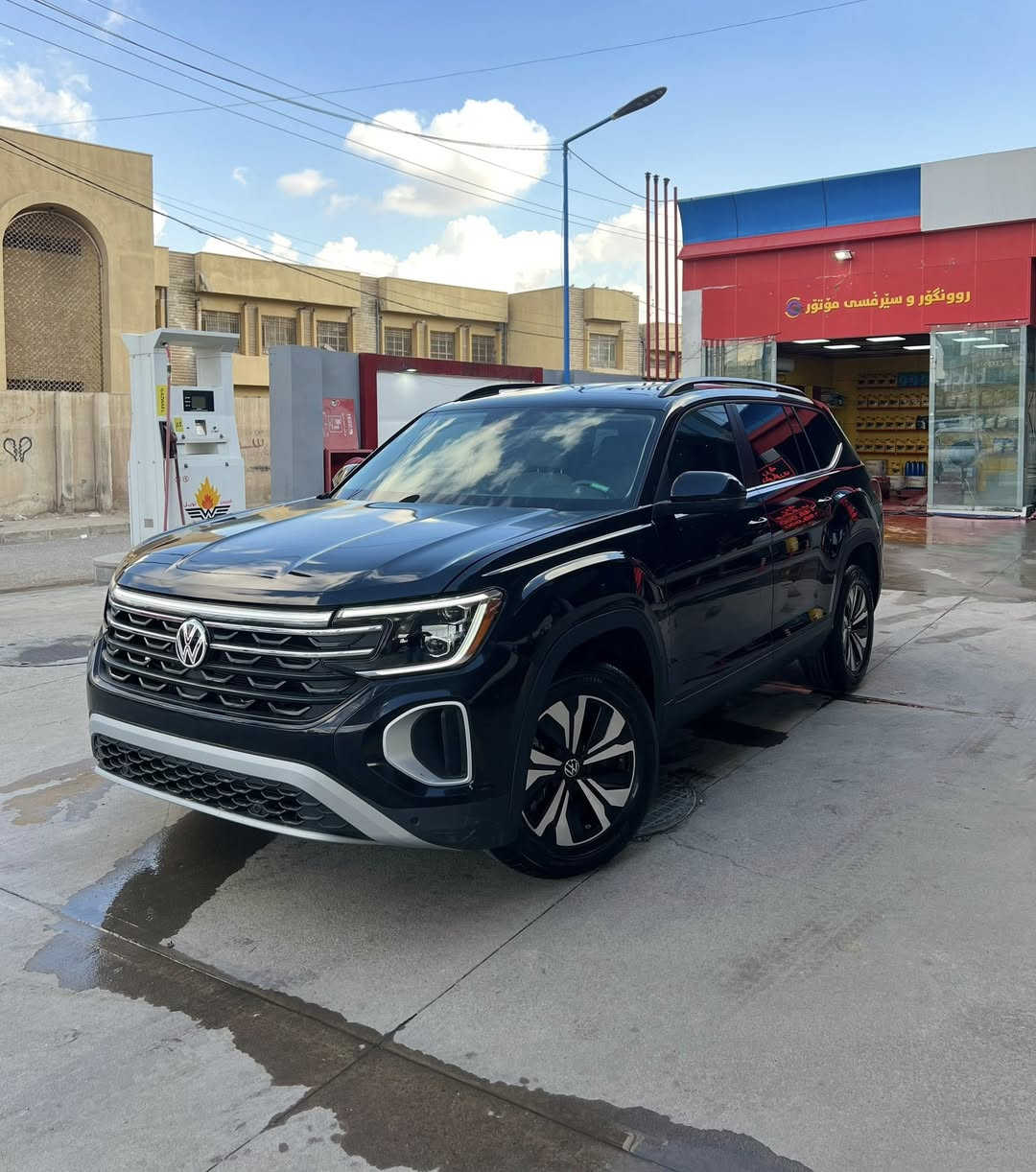Volkswagen Atlas 
موديل 2024
مواصفات SE
ماشية 15 الف
سبعة راكب
قطعتين صبغ بدون دواخل 
بيها شوية تعديل بارد
ايرباك استيرن و تكمة طاك راجعين بلادي شركة 
سيارة بدون رقم تترقم شمالي
مكان سيارة اربيل 
سعر 228$
*********** واتساب
