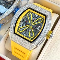 ساعة • للبيع