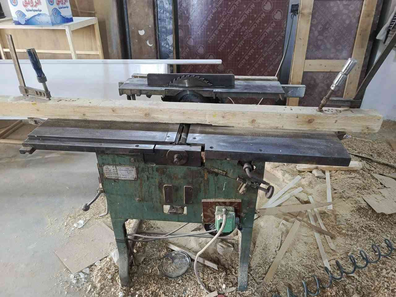 سلام عليكم مجموعه شذريه  رنده دبل منشار تشريح المنقار موجود بس يرادله ترتيب منشار عمل لا رجه لا شي
مقطع موجود للمكاين داخل المنشور سنكل المكاين
المكان ديالى الغالبيه 
للاستفسار المراسله خاص او الاتصال برقم ***********
