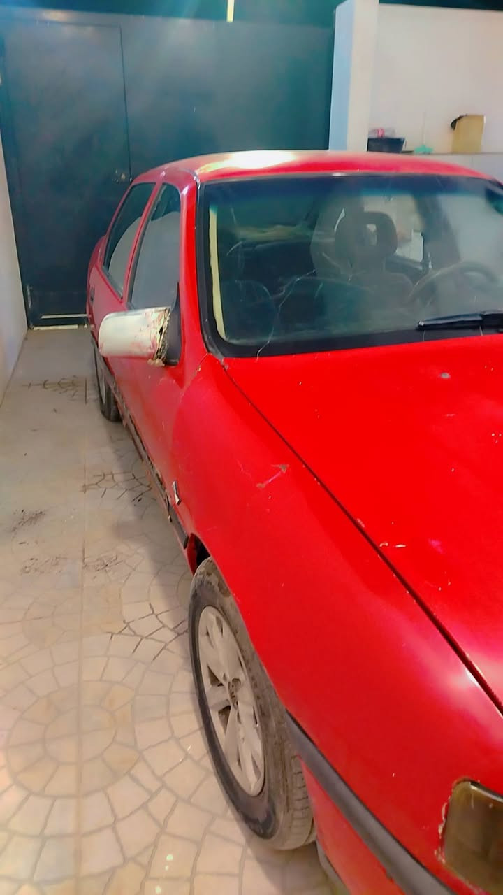 فكترا حجم 20 شرط مكينه وكير ❤️ شرط وكالة وتحويل سيارة مشرحه يعني مكصوصه سعر ٢٢ وبيها مجال  *********** كابون بنزين موجود
