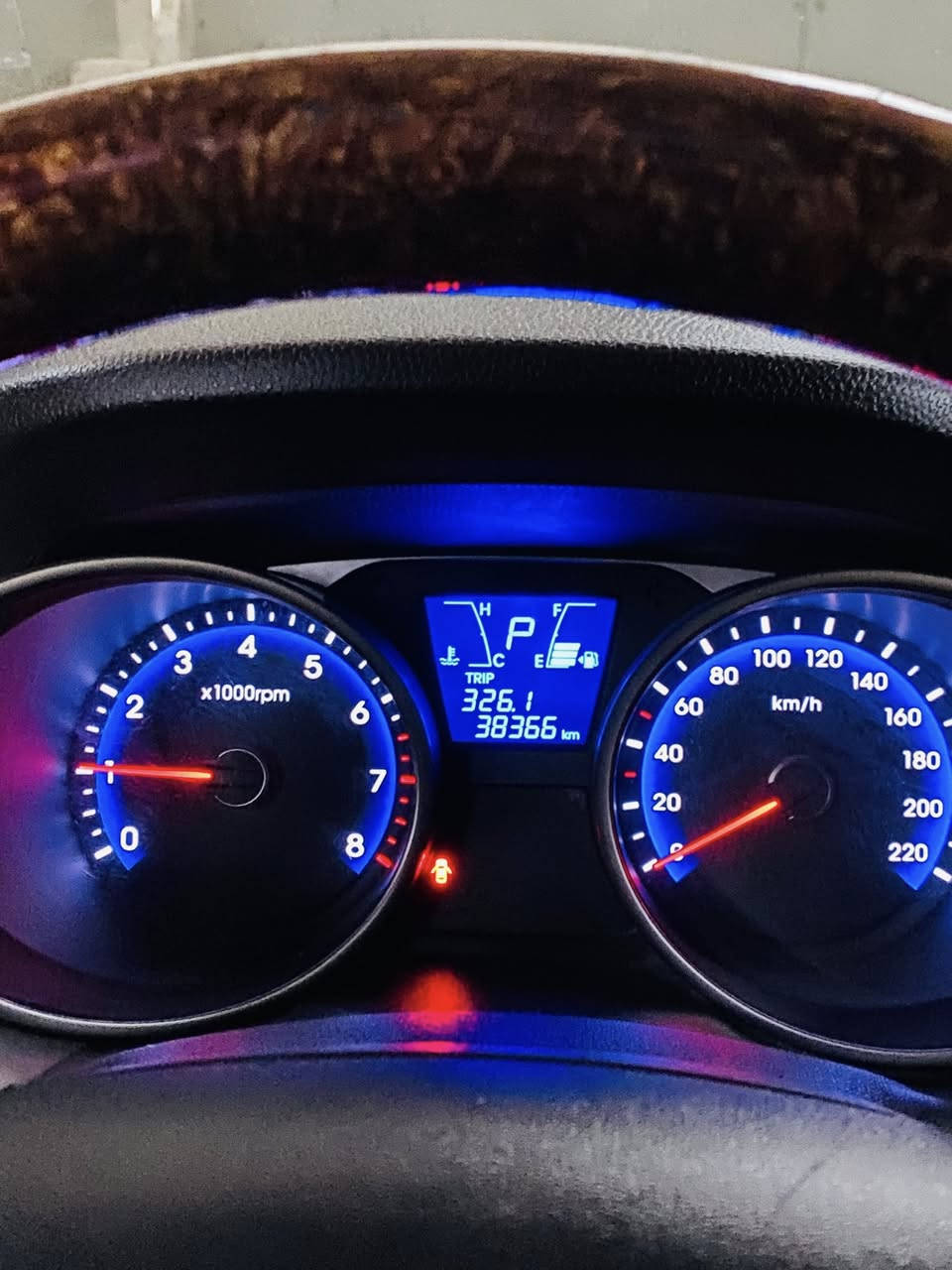 للبيع 
توسان ٢٠١٥ خليجي 
ماشية ٣٨ حقيقي 
بيهة بارد بسيط في باب السائق 
مكفولة من الصبغ
رقم بابل إنكليزي 
مكاني حلة مركز
السعر ١٦٨ وبيهة مجال
للاستفسار 
***********
***********
