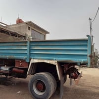 للبيع • شاحنات