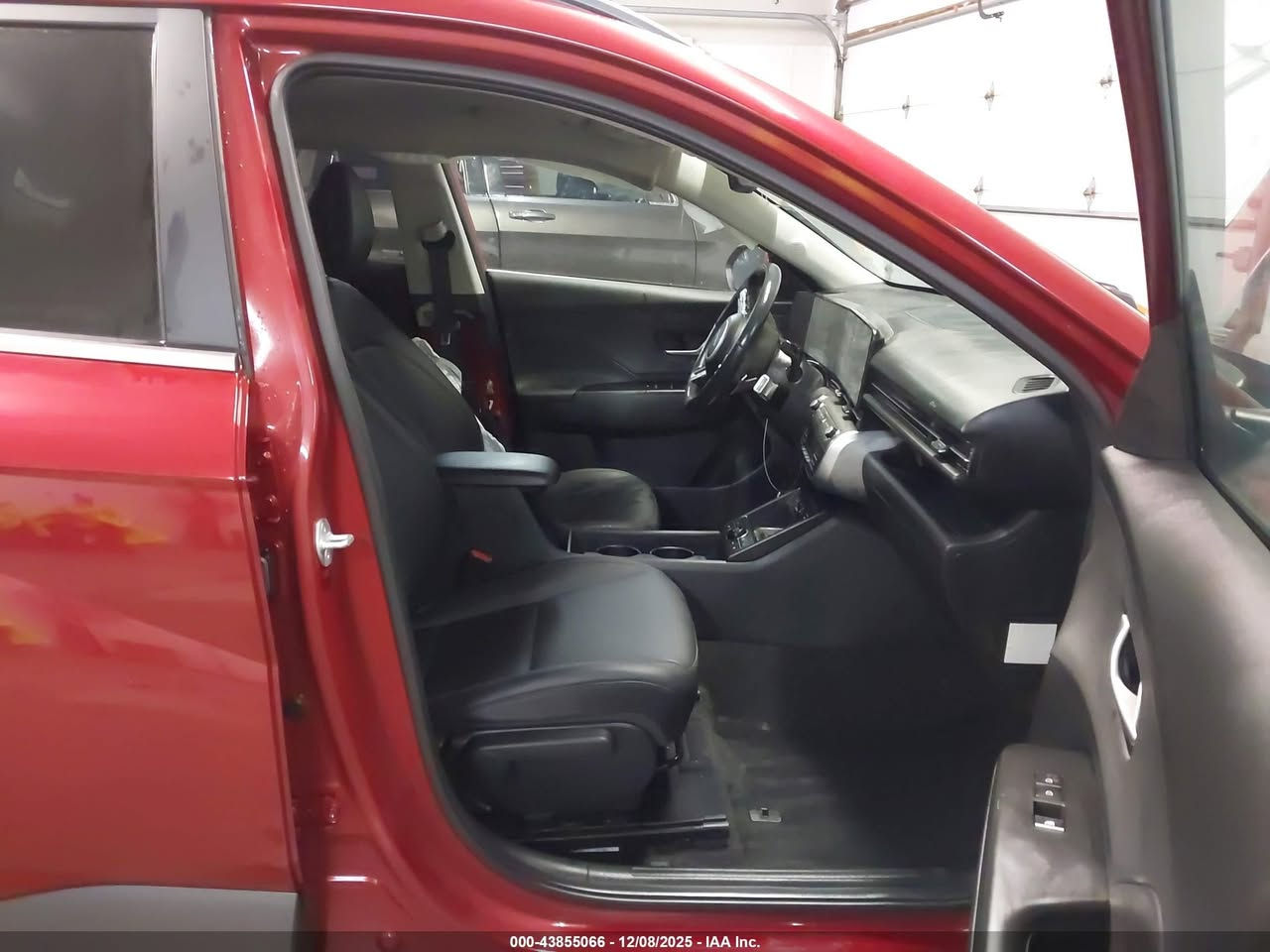 🚨 تنويه مهم
هذه السيارة معروضة في المزاد الأمريكي 🇺🇸
والمزايدة والشراء تتم عن طريق مكتب الباخرة للمزادات 🇮🇶
🔥 تدخل بكتاب الشهداء
───────────────

🚗 السيارة: 2024 Hyundai Kona
📅 تاريخ المزاد: 16/02/2026
🚢 الشحن: $2,549 (umm_qasr)
📏 المسافة: 20,430 ميل
🔧 المحرك: 1.6l i-4 di, dohc, vvt, turbo, 190hp

───────────────

🔥 مجاناً مجاناً مجاناً
📄 تقرير كارفاكس مجاني بدون أي مقابل
───────────────

🚗 سحب السيارة خلال 24 ساعة من وقت التسديد
💸 حسابات مخفّضة وعمولات أقل من السوق
───────────────

🚢 الشحن متوفر من:
🇺🇸 🇨🇦 جميع الولايات الأمريكية والكندية
➡️ شحن مباشر إلى العراق
➡️ العقبة – جبل علي – ميرسين
───────────────

🛃 تخليص كمركي كامل من ميناء أم قصر
🏔️ تخليص كمركي إلى إقليم كردستان
🇯🇴 شحن مباشر إلى عمّان (العقبة)
🇹🇷 شحن إلى ميناء ميرسين – تركيا
───────────────

🏢 فروع الشركة:
📍 الفرع الأول: بغداد – السيدية – الإعلام
📍 الفرع الثاني: الإمارات العربية المتحدة – الشارقة – الصناعية 4
───────────────

👥 مجموعة البيع والشراء:
https://www.facebook.com/share/g/17pXXBgeeU/?mibextid=wwXIfr

───────────────

🎵 TikTok:
https://www.tiktok.com/@al_bakhera?t=8qGOLioZlVE&_r=1

───────────────

📞 للاستفسار والتواصل:
+9647739115599


**إذا كنت صاحب هذا الإعلان وتريد حذفه لأي سبب، رجاءا أرسل رسالة إلى الدعم الفني**