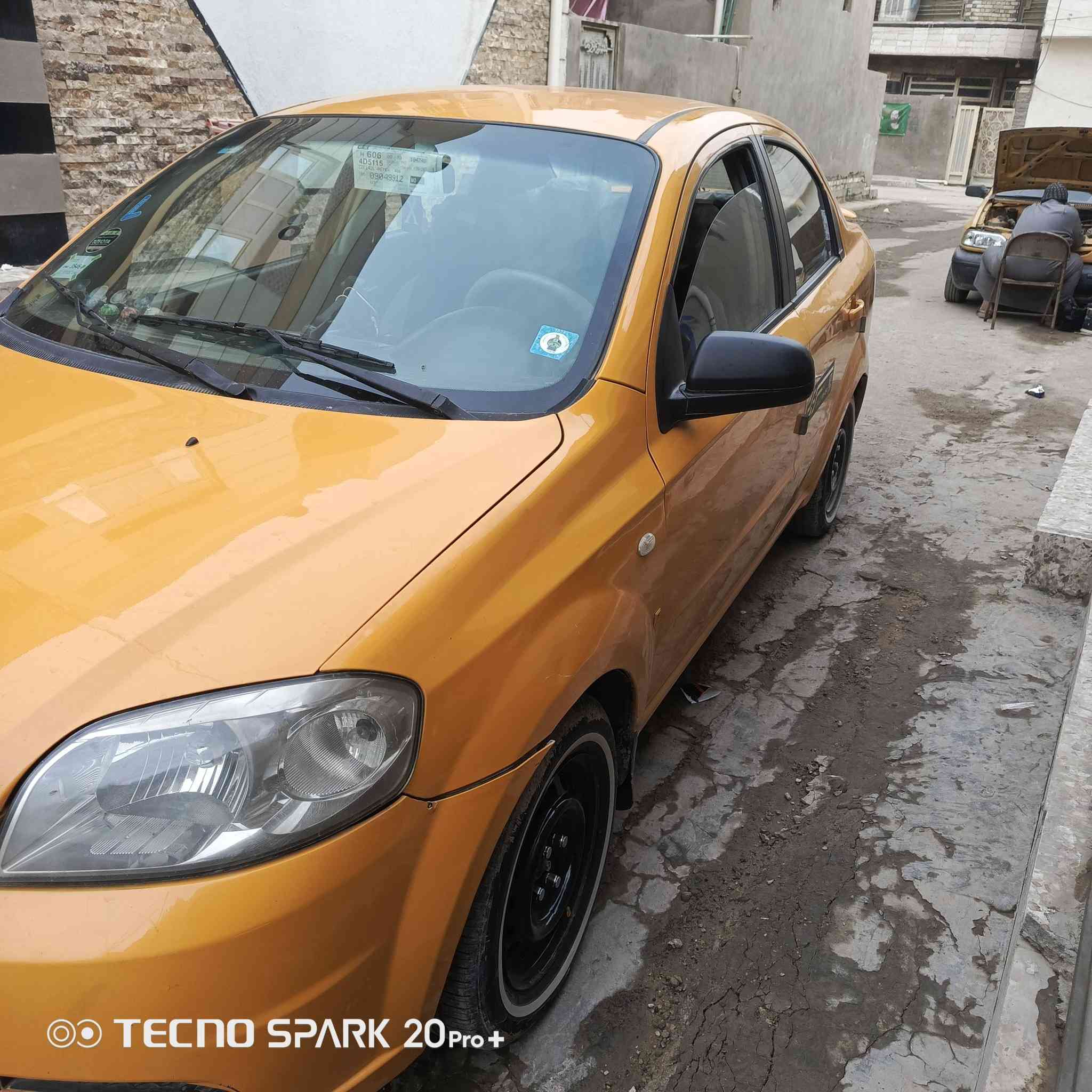 سلام عليكم 
للبيع سياره افيو وارد امريكا موديل 2008 مصبوغه عام الجماليه رقم انكليزي تخم تايرات جدد خط ابيض نضيفه كلش كامله مكمله سعر 52 وبيها مجال للشراي تفاصيل اتصل وتدلل *********** العنوان بغداد شعله الاسلاميات
