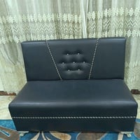 للبيع قنفة+جرارات +مرايا وفاترينة+سخان كلهن ب160 الغراض نظيفات تفحصهن ...