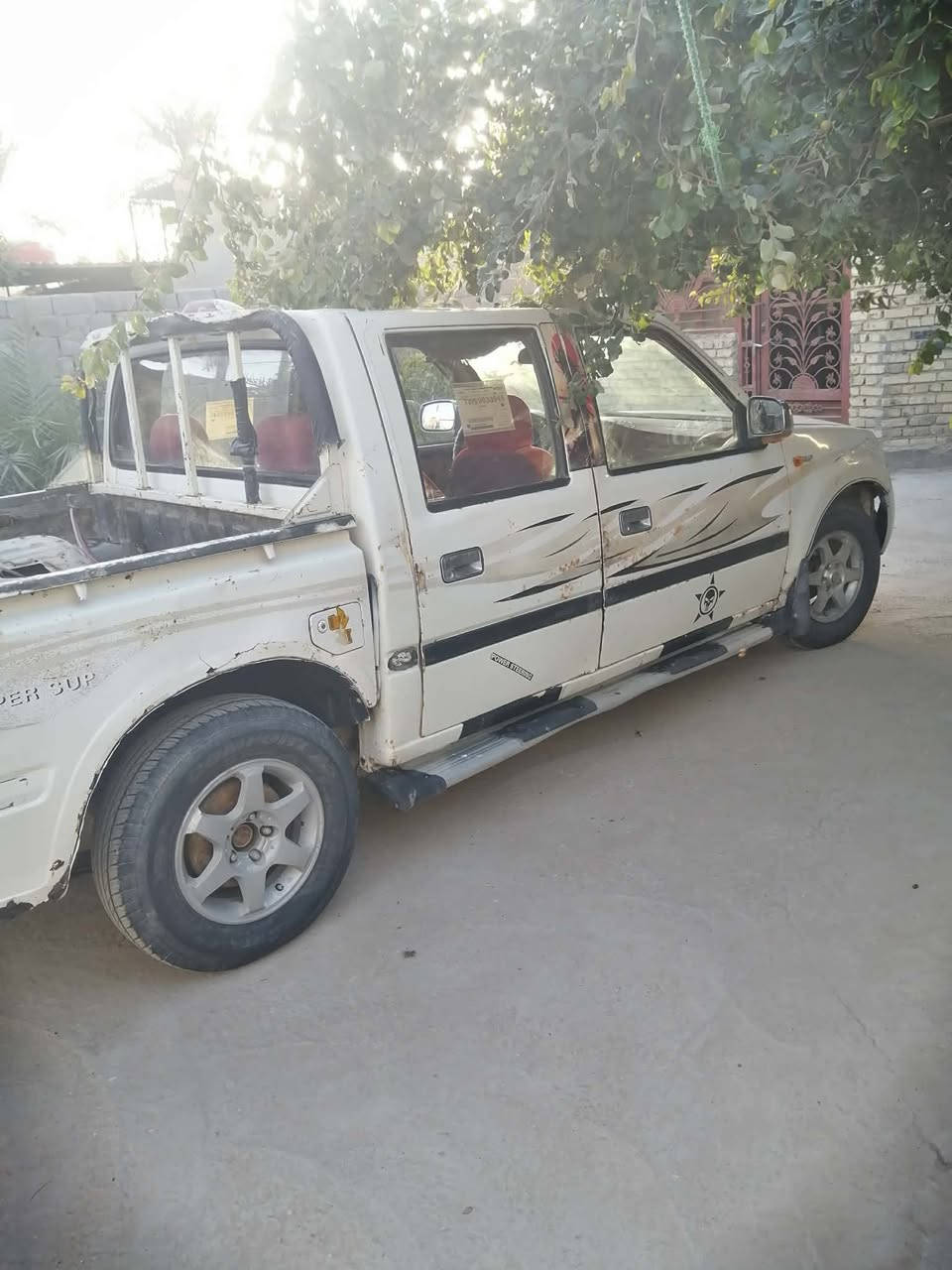 سلام عليكم بيكم فتون موديل 2013 كير ومكينه شرط ومقدم وباتريها جديد توايرها جدد سياره رقم الماني قادسيه سنوية 2027 جديد مكان السماوه رميثى مكلف بل نشرهذا رقم صاحب ***********  سعر 30بيه مجال شراي
