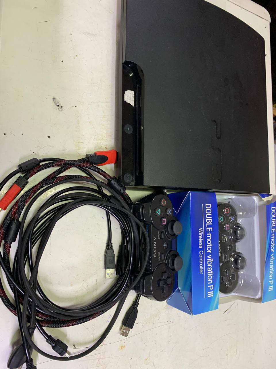 بلي ثري للبيع نضام هين نضافه فول شرط شغال الموصل اليسر السعر 110الف وبي مجال التواصل عله رقم *********** بي وتساب
