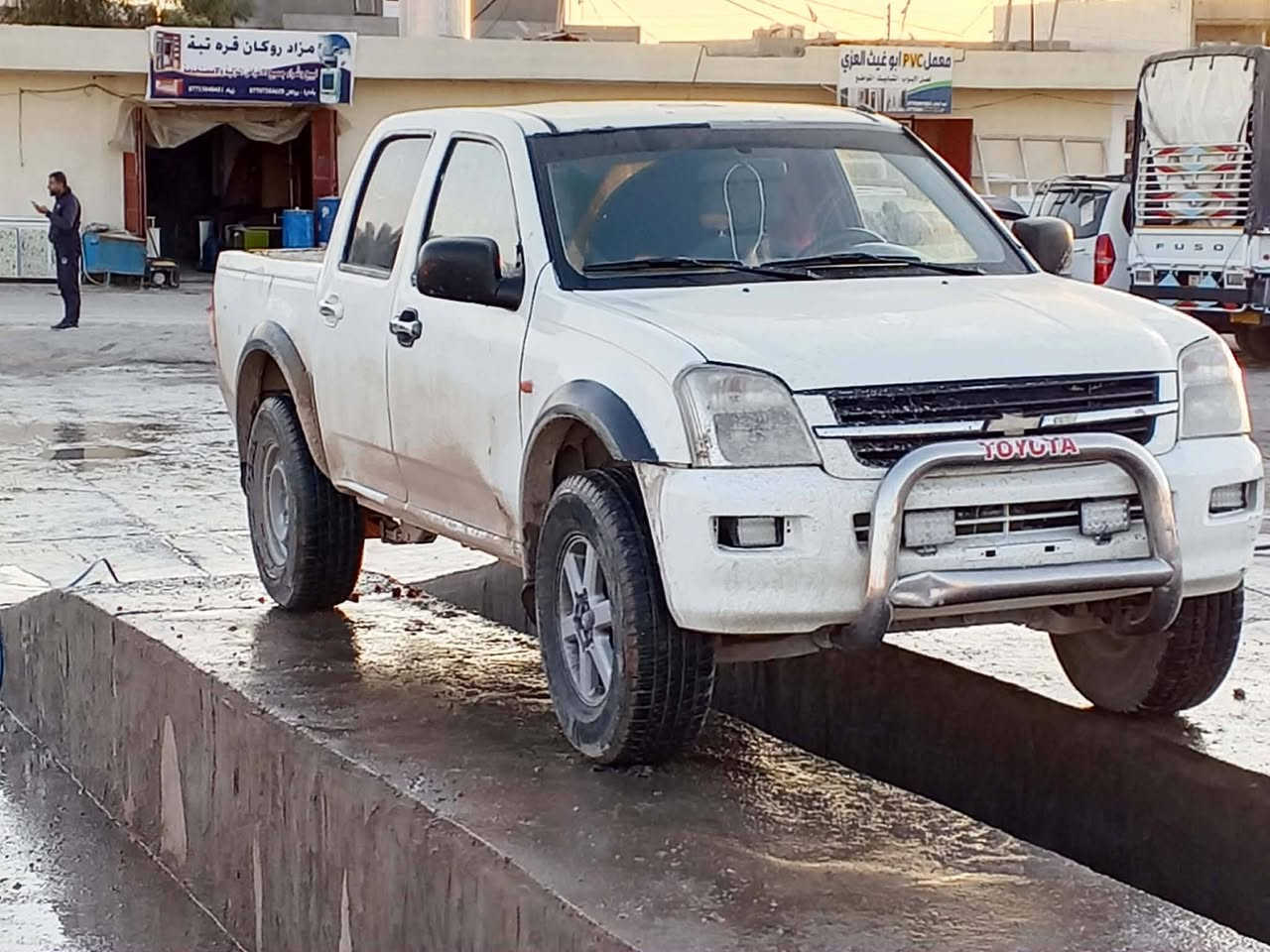 سلام عليكم.
سيارة للبيع لوف امريكي2005
مكان ديالي قضاء قرةتبة
سعر 45
اتصال ع رقم أو واتساب ***********
