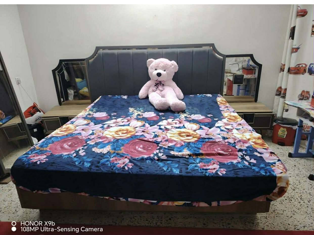 غرفة تركية حديثه مودرن 8 قطع  كنتور بيبان تقسيماته حلوه ضخمه سعره خاص  مكانه الغزاليه


**إذا كنت صاحب هذا الإعلان وتريد حذفه لأي سبب، رجاءا أرسل رسالة إلى الدعم الفني**