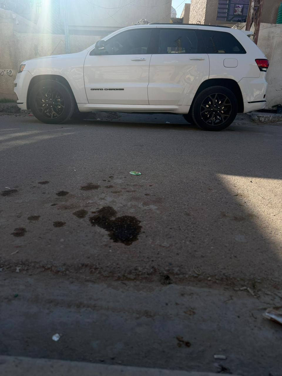 ياالله
السلام عليكم جيب كراند شيروكي 2021وارد امريكي لمتد X
Jeep Grand Cherokee 2021 3.6L 6 

المسافة المقطوعة : 57 الف ميل 

         حجم المكينه : 3.6    V6

                      الضرر : صبغ بنيد وجاملغ يمنه 
بدون دواخل
                   الايرباك : دركه ودشبول  

#مواصفاتها ١/١ فول 4×4 معروفه الX

1.شاشه كار بلي 

2.بصمه

3.كشنات جلد

4.كشنات كهرباء

5.ويل كب

6.هيتر بل مري

7.لايتات زنون 

8.كشافات 

9.بكلايت لد

10.حساسات خلفيه 

11.تشغيل عن بعد

12.اشاير بالمري 

13.بصمة ابواب

14.هاند بريك رجل 

15.بونورامه

16.كامرا خلفيه

17.هيترات بالكشنات+ تبريد

18.قطعتين تبريد

19.هيتر بالاستيرن

20.كشن السايق ميمري
21_ برمجه اوكتان +مراوح 
22_عدسات مبدلهن 400 الف يعني لايت شكاكي 
23 _ بلكات رسنك +فيت بم جديد السياره جاهزه خير من الله 
السعر 260 
تفاصيل اكثر هذا رقمي *********** 

مكاني بغداد
