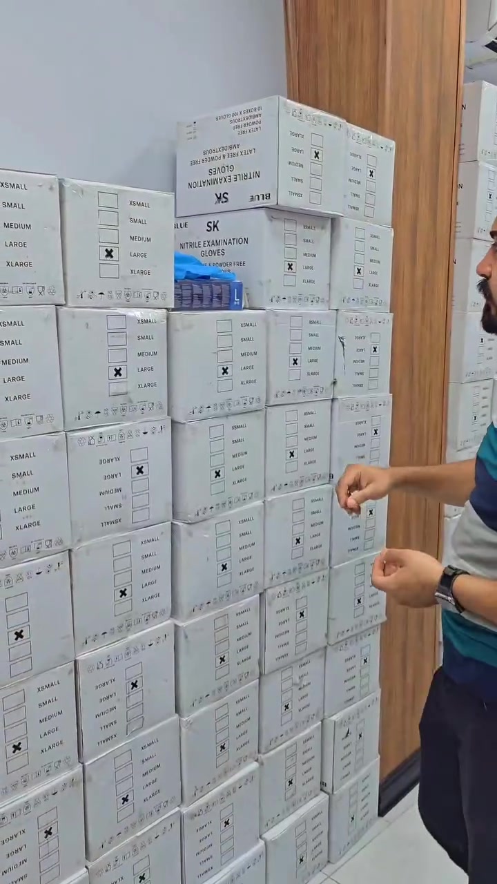 وصول وجبة جديدة من الكلوفز

من شركة SK❤️‍🔥

📦 الكارتونة تحتوي: 10 باكيتات
💰 السعر: 45,000 فقط
سوينا عليها تجربة حقيقية 👀

👇
✔ مقاومة تمزق عالية
✔ مريحة بالشغل الطويل
✔ إحساس ودقة أعلى
✔ ثابتة وما تخذلك بنص الشغل
🎯 المتوفر:
⚫ أسود (Medium فقط)
🔵 أزرق (Medium + Large)


**إذا كنت صاحب هذا الإعلان وتريد حذفه لأي سبب، رجاءا أرسل رسالة إلى الدعم الفني**