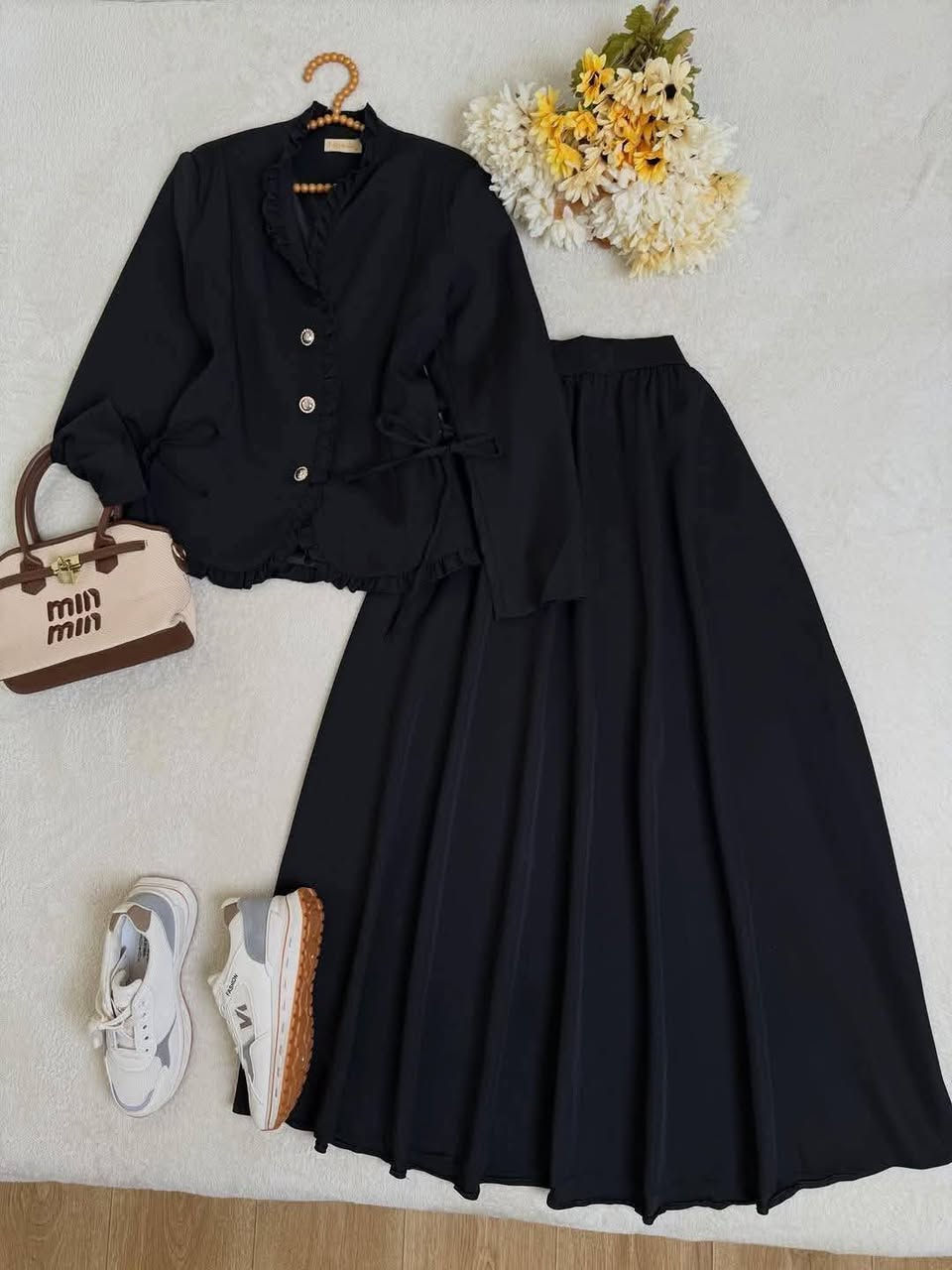 😍#جديدنا_جمال_موديلات😍
  🔥🥹♥️طقم نسائي قطعتين 🥰 تنورة+سترة
#الخامة  درجة_اولى 👉🏻 🦋💙🌺
القياس.   38_40_42_44_46_48
#السعر28
يوجد توصيل داخل المسيب الفين دينار 
يوجد توصيل محافظات ايظا


**إذا كنت صاحب هذا الإعلان وتريد حذفه لأي سبب، رجاءا أرسل رسالة إلى الدعم الفني**