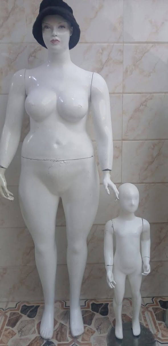 ملكانات فايبر كلاس نوعيةة الثقيييلة مو الخفيفة مع قاعدة جام ثقيلة نظافة اخت الجديدة متوفر توصيل لجميع المحافظات


**إذا كنت صاحب هذا الإعلان وتريد حذفه لأي سبب، رجاءا أرسل رسالة إلى الدعم الفني**