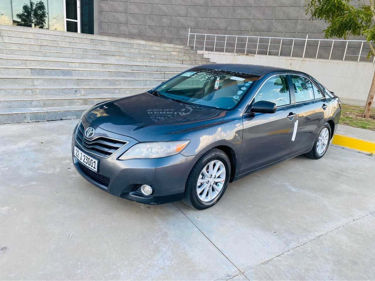 كامري وارد 2010 رقم سليمانية 21
رقم وسنوية وهزة وبراد كلها جديدة
محرك 4 سلندر  حجم  2500 مامفتوح برغي 
كير ومحرك شرط بدون صوت وصرف وبخار وتنقيص
طخم تايرات جديدة ويل كروم 
ماشية 174 الف
دشبول ودواخل الغرفة نظيف
تدفئة وتبريد وكهربائيات شرط
طخم امامي وخلفي وحدادية شرط
بلاجكتور امامي 
بك لايت ليد + عدسة
سبايدر خلفي 
بيها ثلاث قطع صبغ بدون ظربة
بدون دواخل  بجم امامي كبس داخل الصندوق كبس   سعر  100 $ بيها مجال للطيبين .
شرط التحويل والغرامات
اسيا واتساب ***********
كورك             ***********
عنوان كركوك إسكان - قرب مستشفى أزادي 
شراي اتصل وتدلل 🌹 كركوك, العراق
