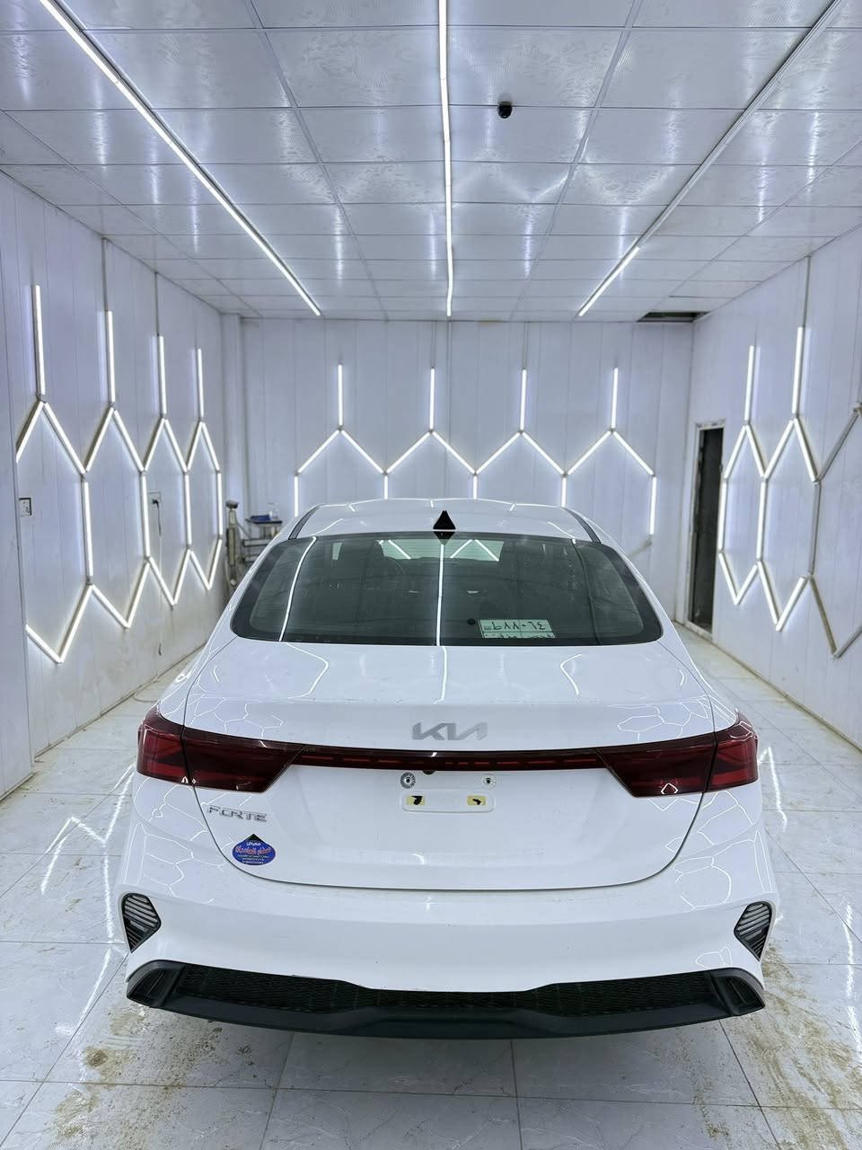 كيا فورتي 2023 بدون رقم /سونار السياره داخل المنشور
/ 140 ورقه من الآخر بدون عمله / مكان السياره بابل 
للأستفسار / ***********
