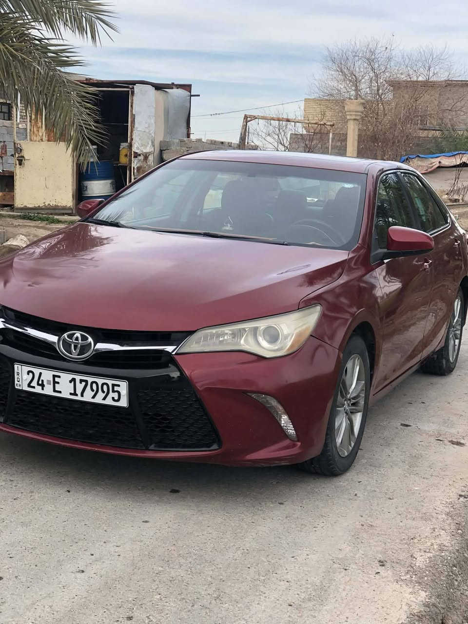 كامري موديل ٢٠١٧ كامل مواصفات  فىه sE
تبريد  تدفئه صدر كير محرك تختم  تاير  
الضرر الجاملغ الامامي والجاملغ الخلفي  بدون دواخل والسياره مصبوغه حزام للجماليه 
السعر  ١٣٥ وبيه مجال حك الجيه المكان الانبار الكرمه في منطقه البو عوده 
تلفون 
***********
***********
